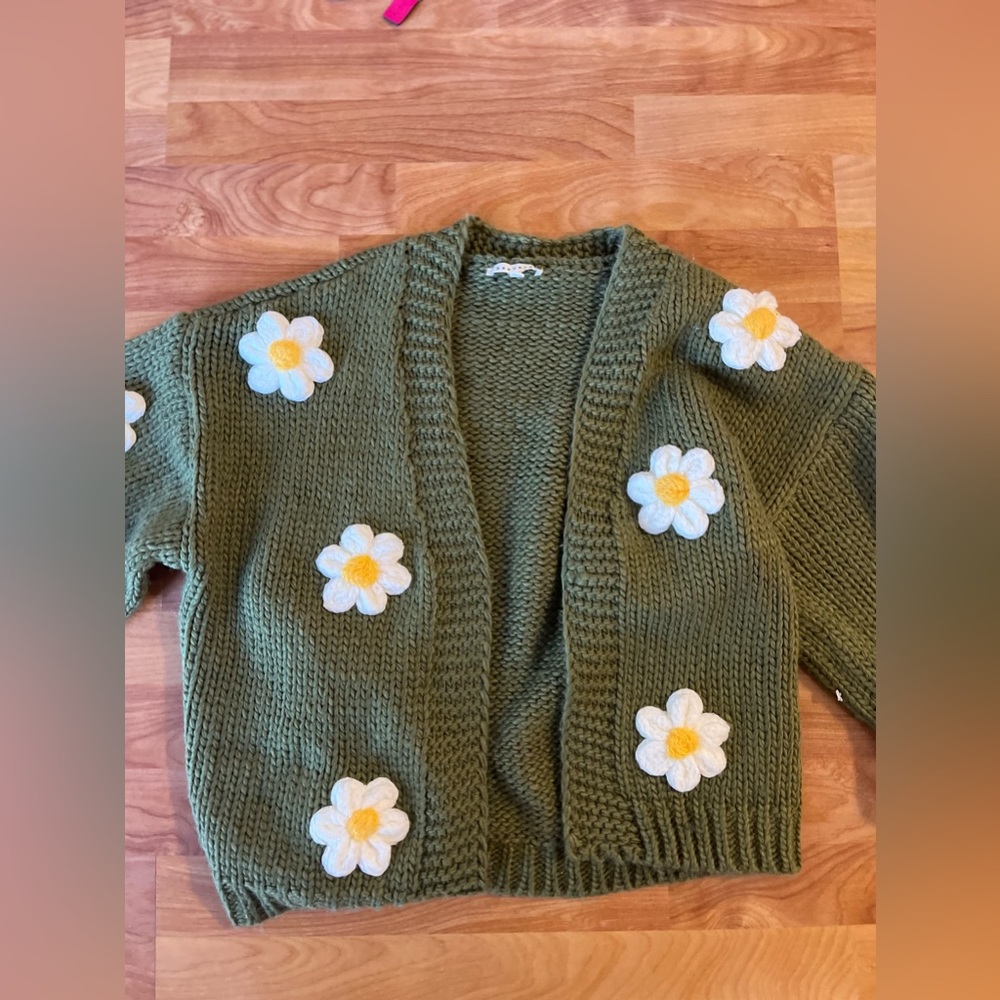 boutique green flower cardigan